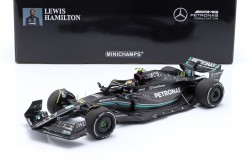 110230144_Minichamps_Mercedes-Hamilton