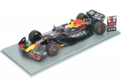 18S902_Spark_RedBull-Verstappen