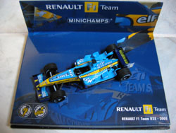 403050199_Minichamps_Renault-No Driver