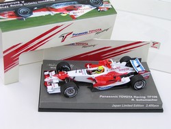 403060107_Minichamps_Toyota-Schumacher