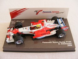 AM59555_I_Minichamps_Toyota-Schumacher