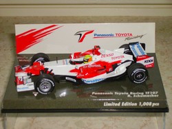 AM60128_6_Minichamps_Toyota-Schumacher