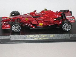 M07182_02b_Fabbri_Ferrari-Raikkonen